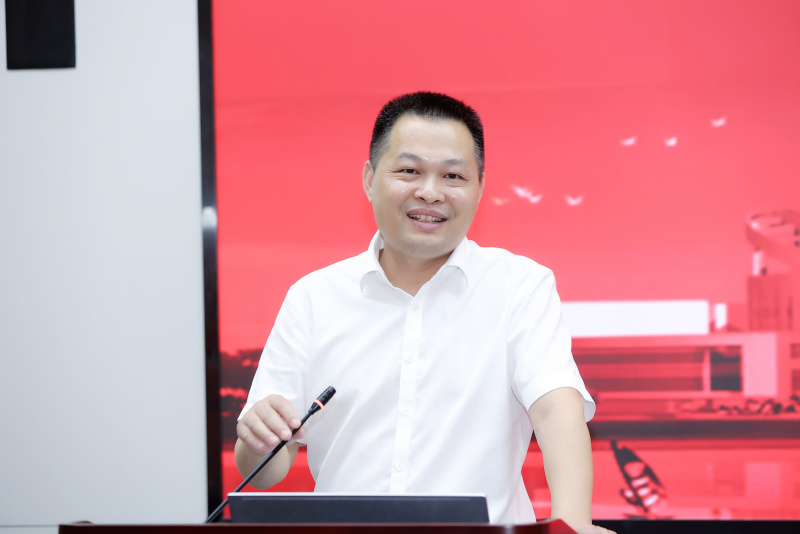 浙江888贵宾会首期“888贵宾会俊才”中层管理干部培训班正式开班 王正甲.jpg